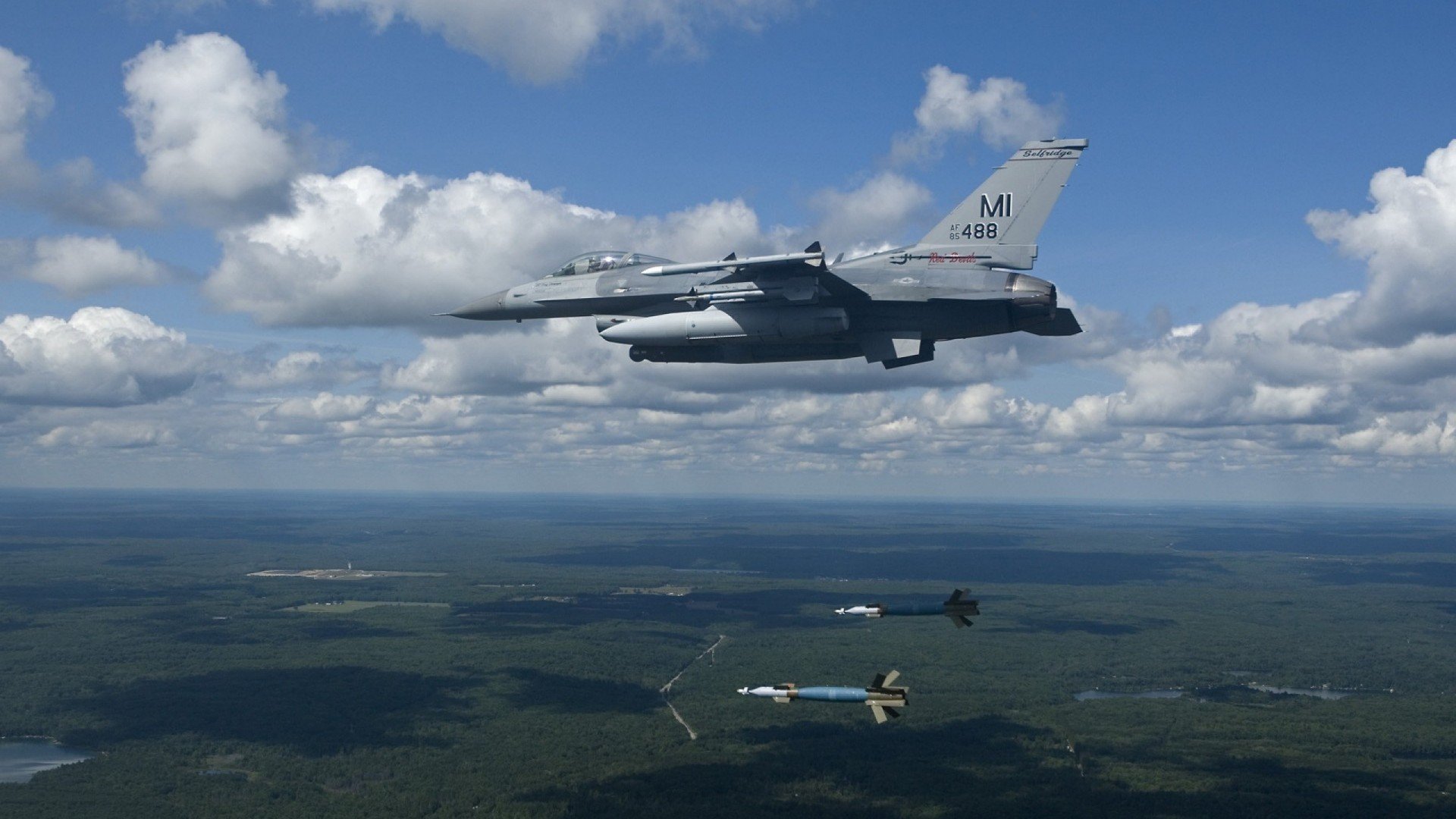 赛季最佳：欧冠最精彩十大场面回顾，欧冠最经典的比赛