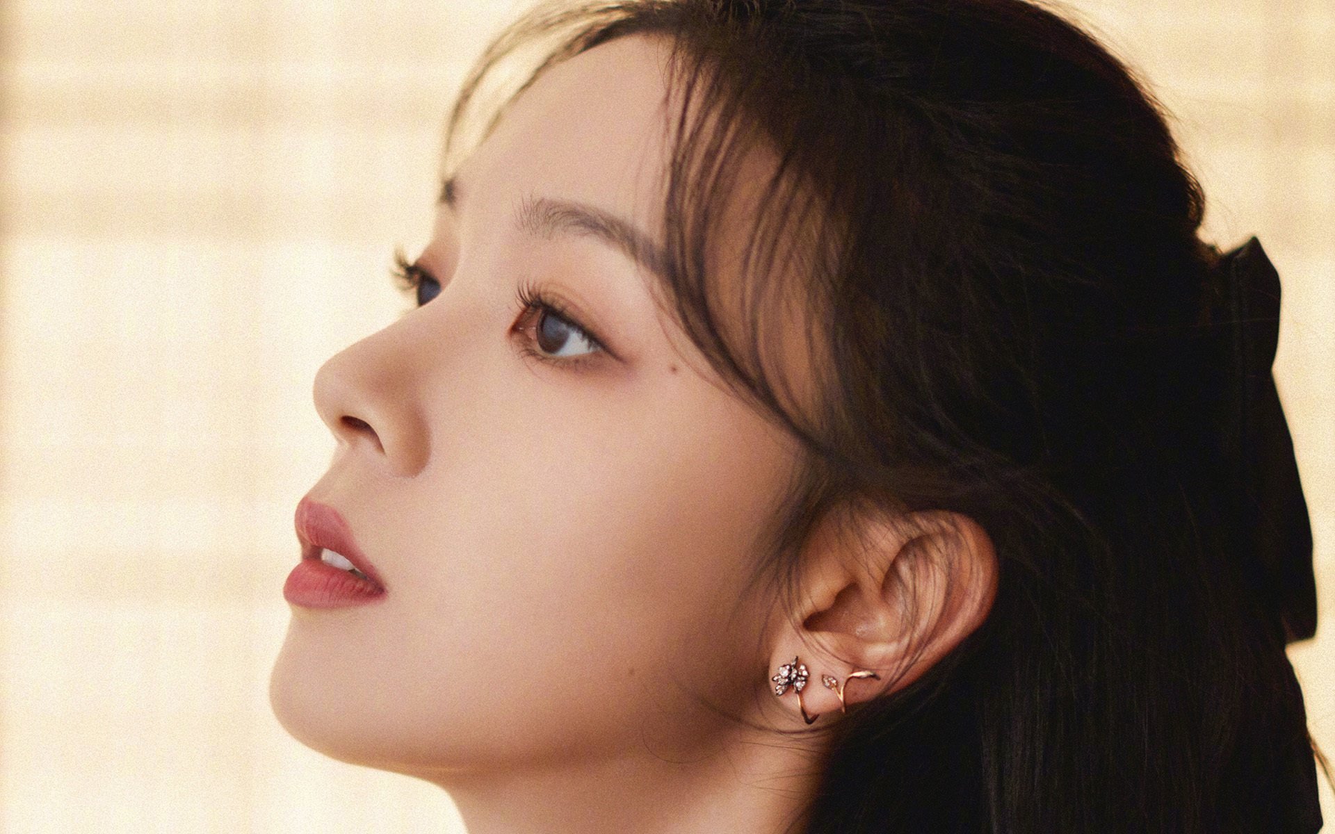 创纪录自行车选手挑战极限坡道,自行车赛道坡度