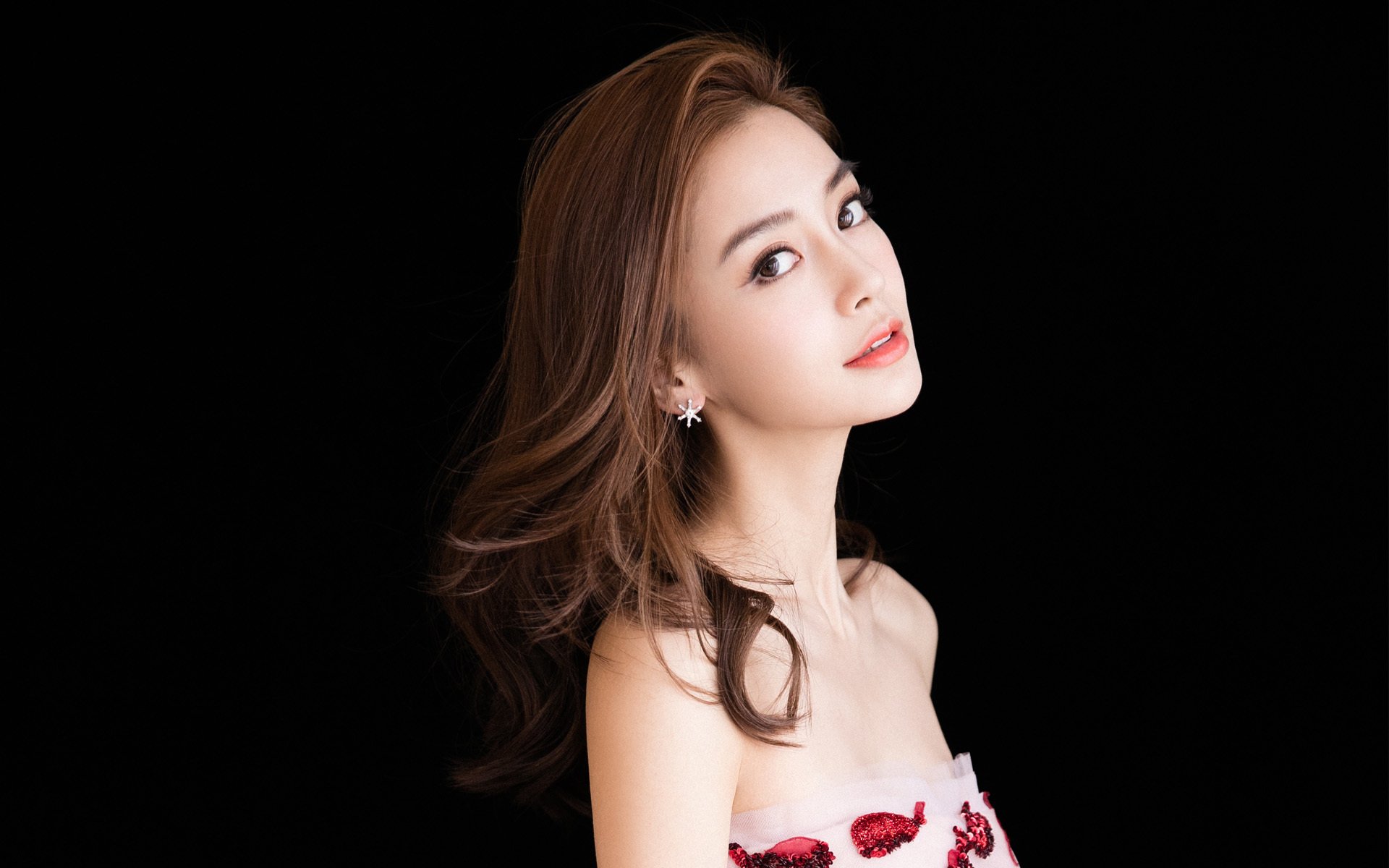 球员职业生涯规划:从青训到星光大道,职业球员的素养