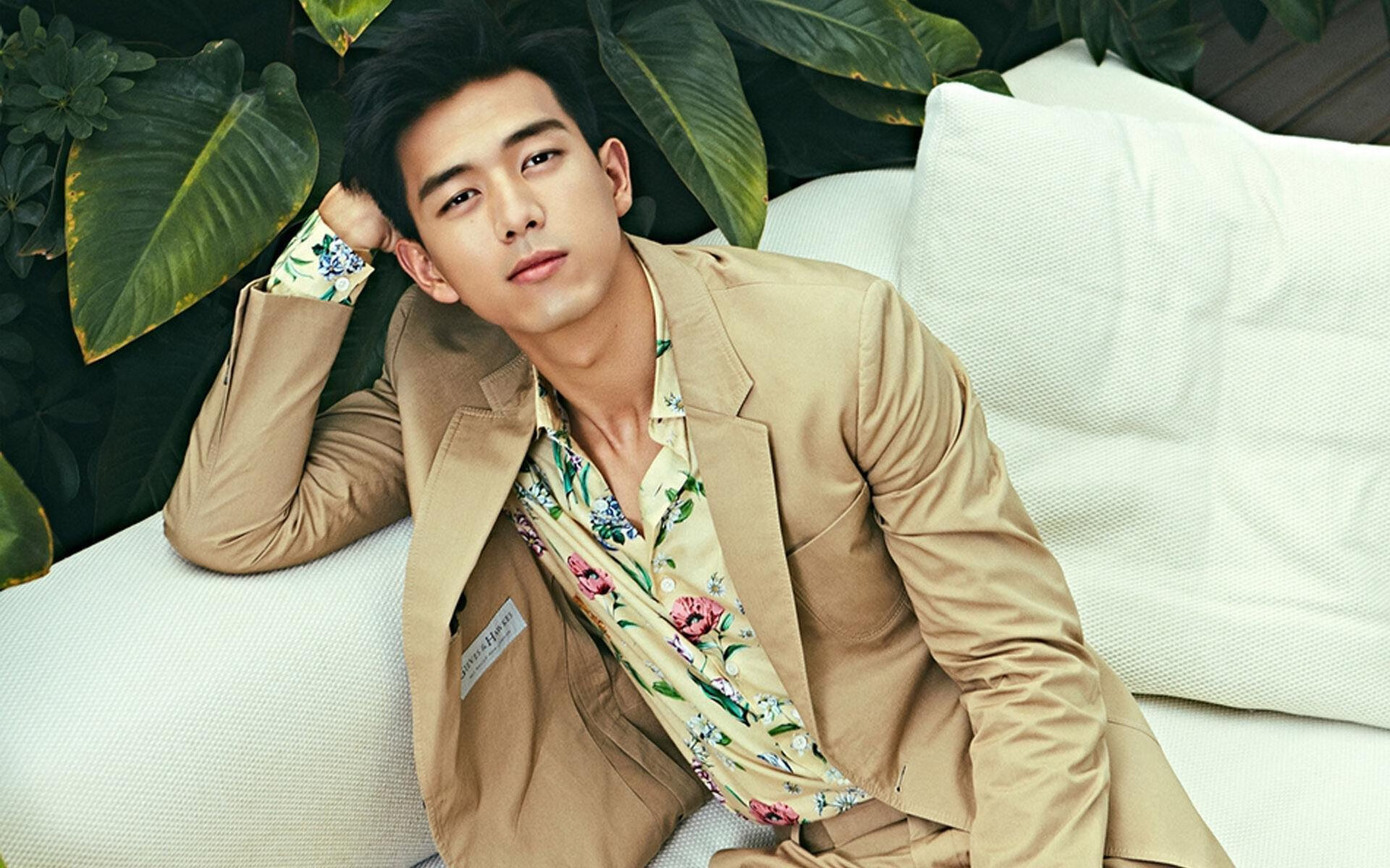 巴黎圣日耳曼在法甲持续领跑,豪华阵容威震欧洲